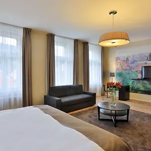 Aparthotel &, Prague