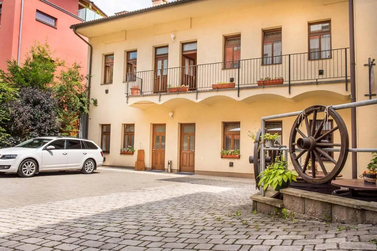 Residence Hattrick Prague 3*,