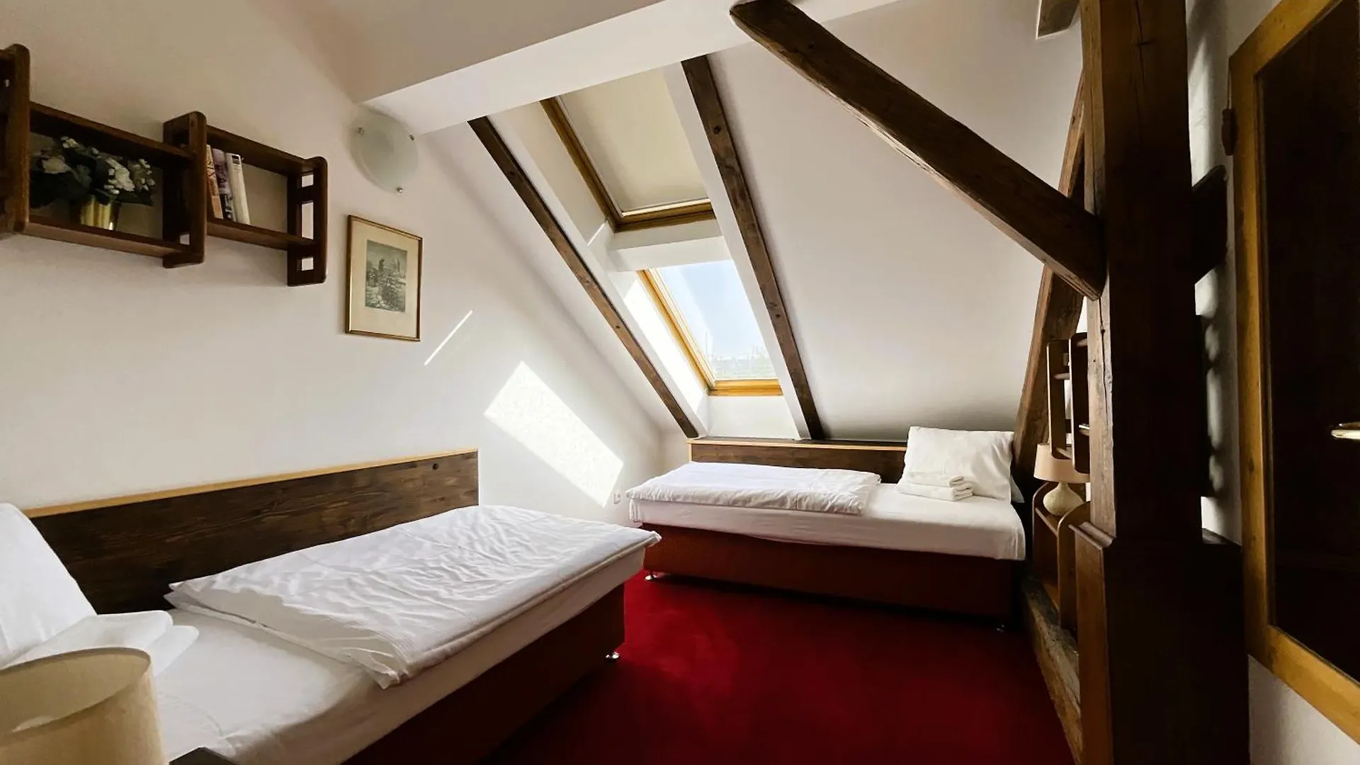 Residence Hattrick Praha 3*,