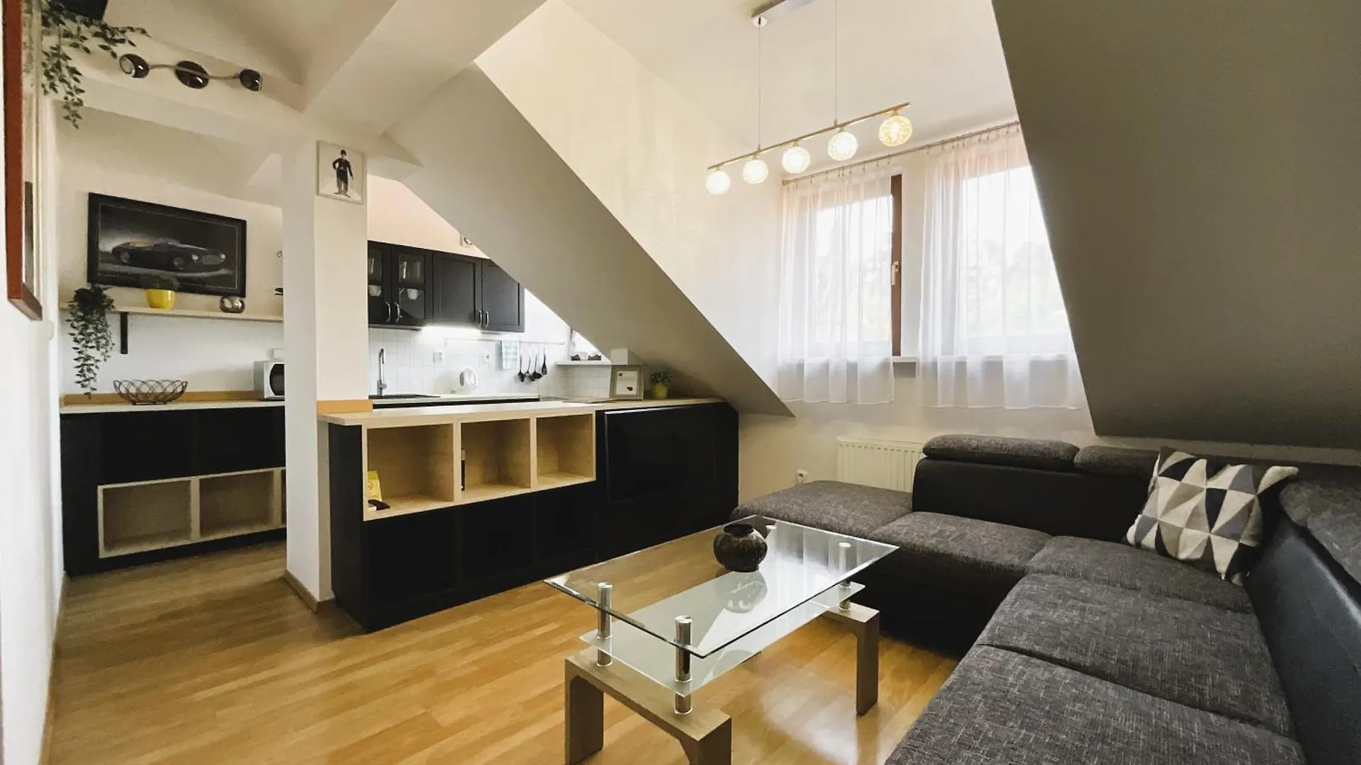 Residence Hattrick Praha 3*,  Česká republika